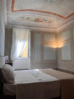 Bianca e Nina Charming House Arezzo